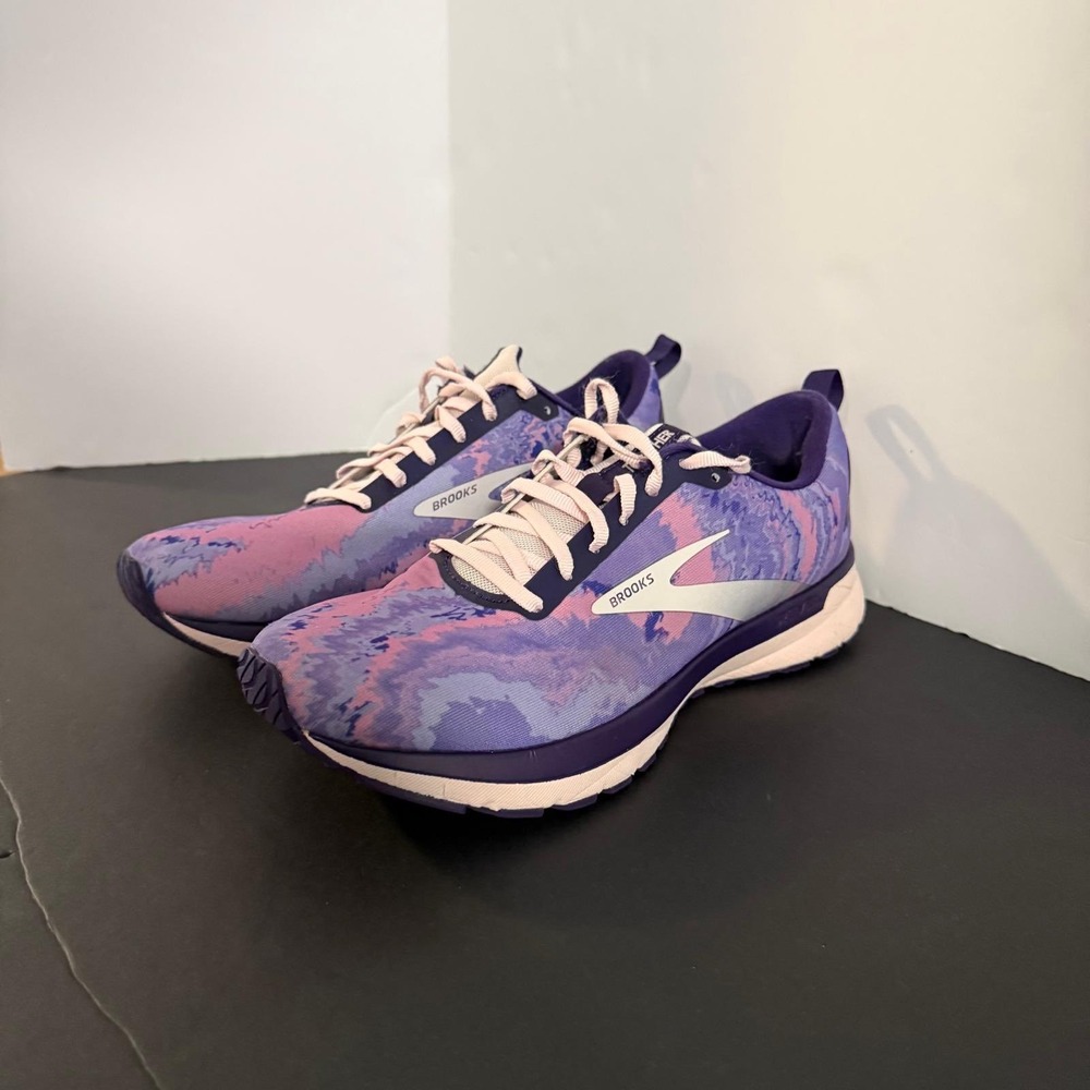 Brooks Revel 4 Together Victory Purple Pink Marble Running Shoes Size 10 - Picture 4 of 16